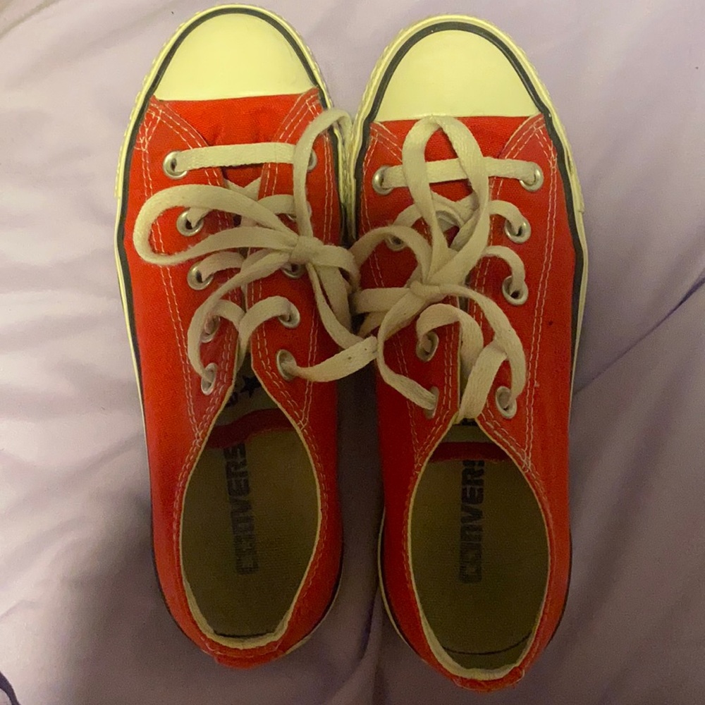 Red converse